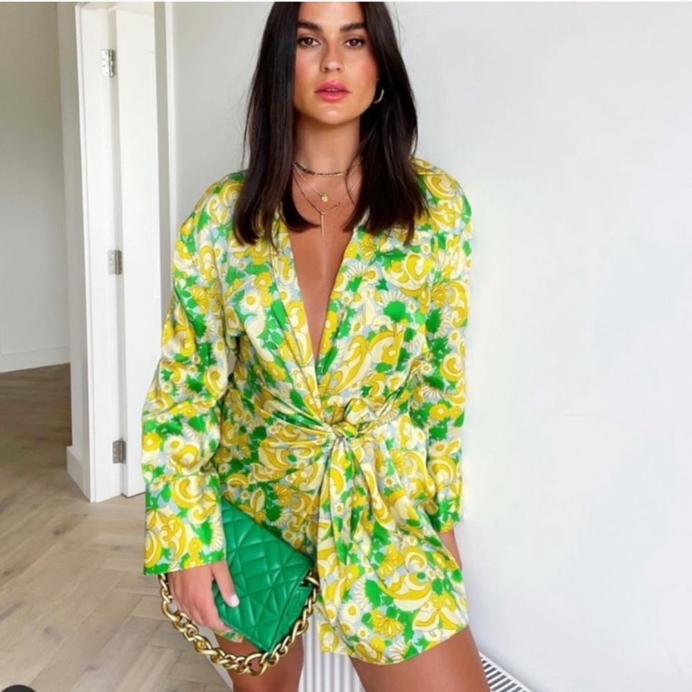 Zara Bloggers favorite wrap green printed dress M